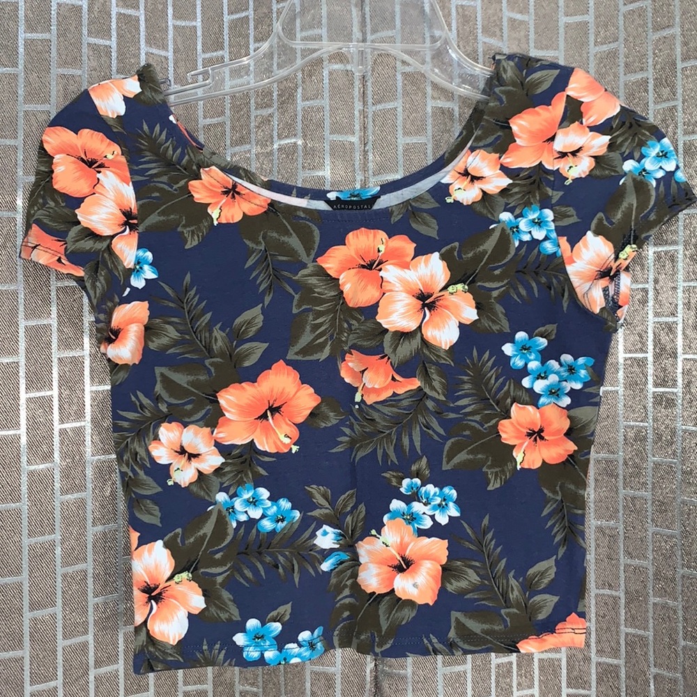 Aeropostale Crop Top